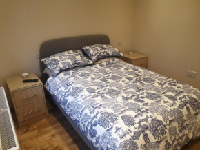 London Luxury Apartments 4 min walk from Ilford Station, with FREE PARKING FREE WIFI